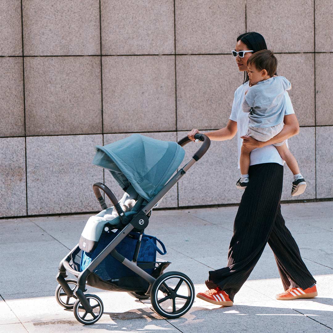 CYBEX Balios S Lux + Cloud G Travel System