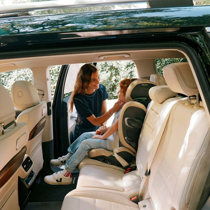 CYBEX Solution G2 Plus Car Seat - Moon Black